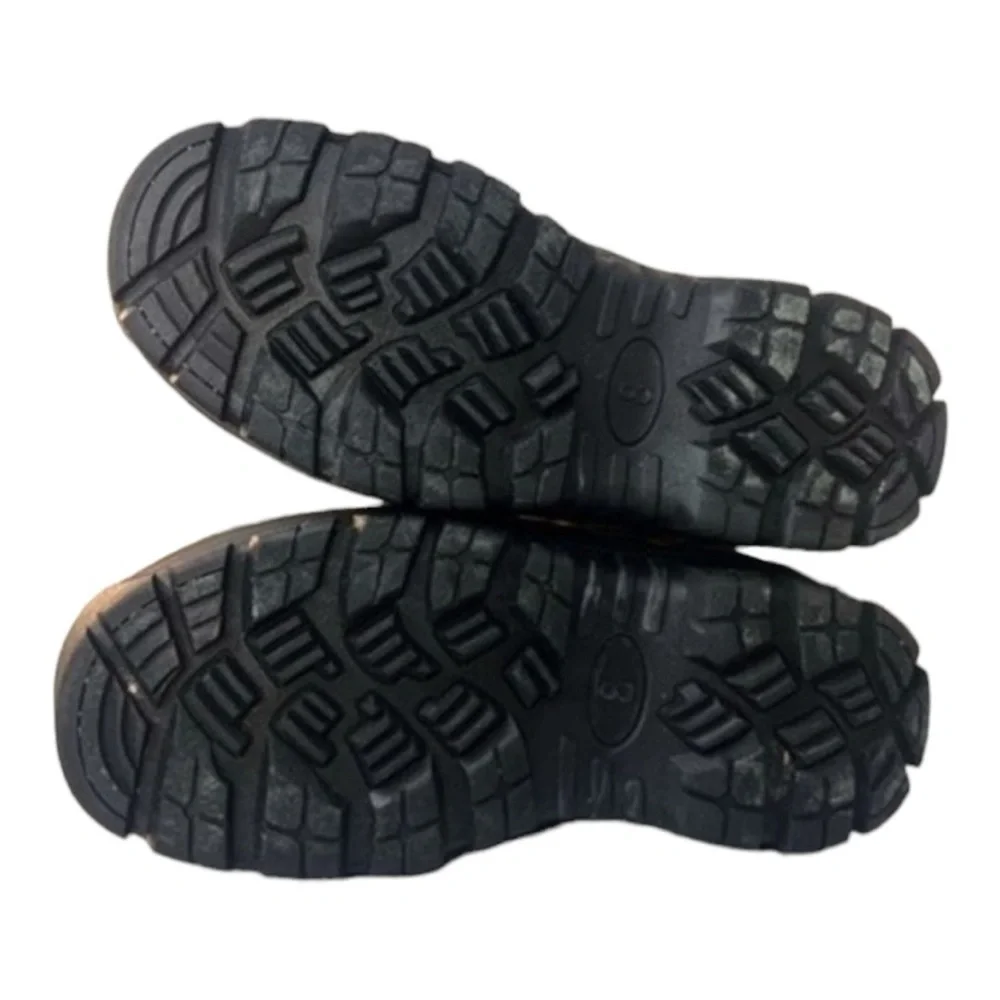 Men’s work all-Weather Boots extra Thick Outer sole Waterproof size 8.